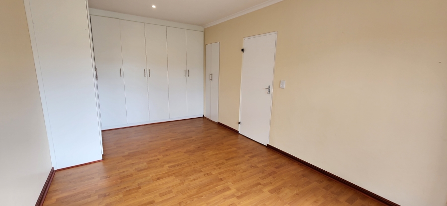 4 Bedroom Property for Sale in Table View Western Cape